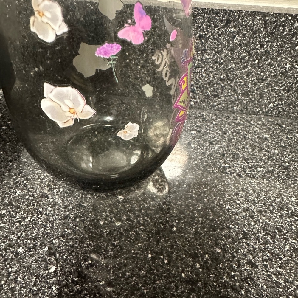Black glass pink and white